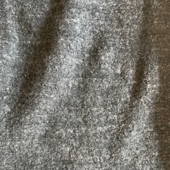 Alaska Wildgear zip up hoodie - Picture 7 of 9